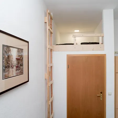 Stilvolle 1-raum-wohnung Zentral, Ruhig Gelegen *