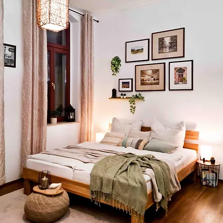 Stilvolle 1-raum-wohnung Zentral, Ruhig Gelegen * Dresde