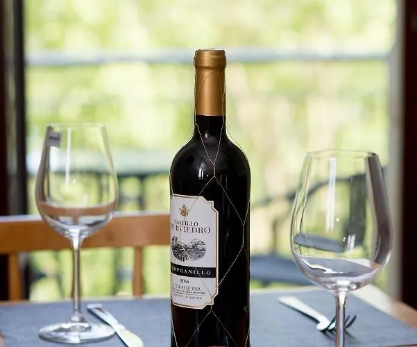 Stilvolle 1-raum-wohnung Zentral, Ruhig Gelegen Apartamento