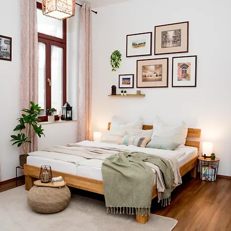 Apartment Stilvolle 1-raum-wohnung Zentral, Ruhig Gelegen Dresden