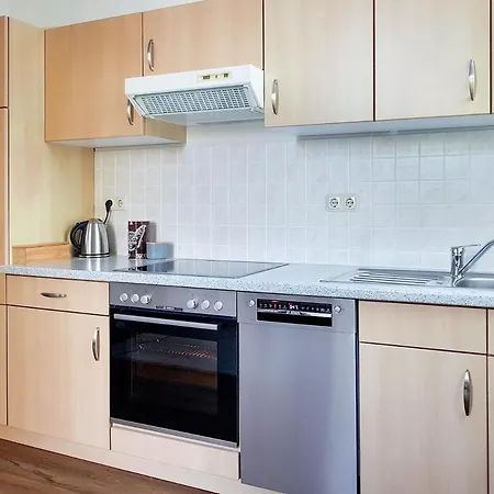 Stilvolle 1-raum-wohnung Zentral, Ruhig Gelegen