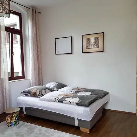 Stilvolle 1-raum-wohnung Zentral, Ruhig Gelegen 公寓