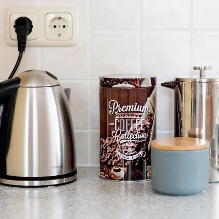 Stilvolle 1-raum-wohnung Zentral, Ruhig Gelegen *